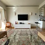 דירה Sea View 2 Mins Walk To And Casino אסטוריל